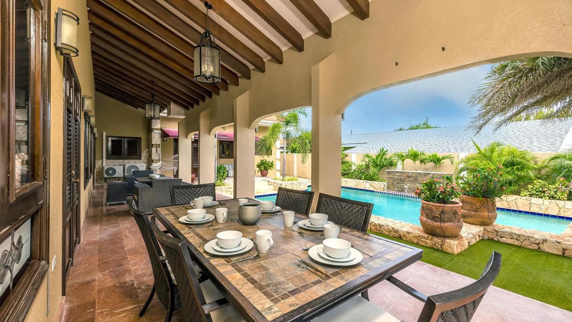 3Br Villa Serene Grace With Private Pool By Bocobay 오란제스타트 아루바